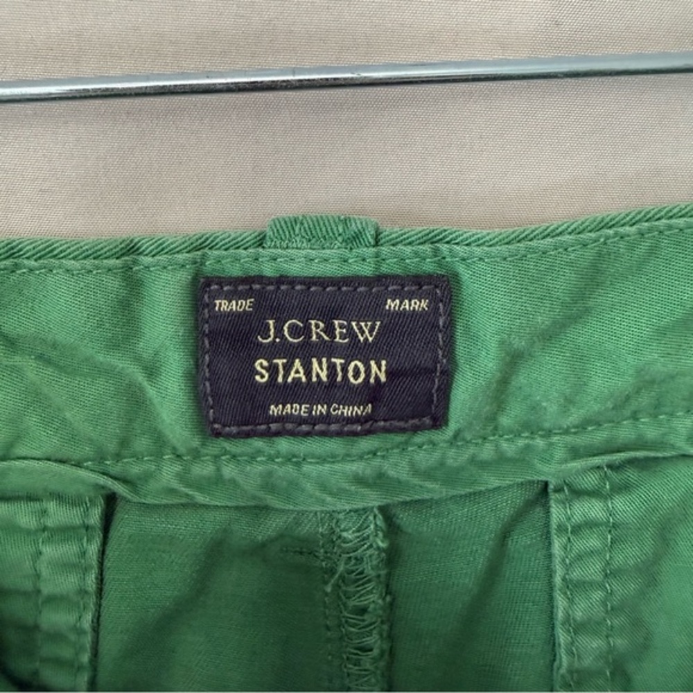 J.CREW Shorts Mens Chino Size 29 Green Stanton Flat Front 9” Inseam - Picture 3 of 5
